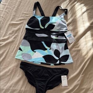 Nike Tankini Swimsuit Set